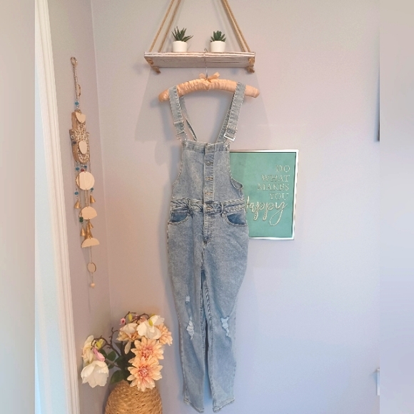 💰3/$30NoBo Denim overalls - Picture 8 of 8